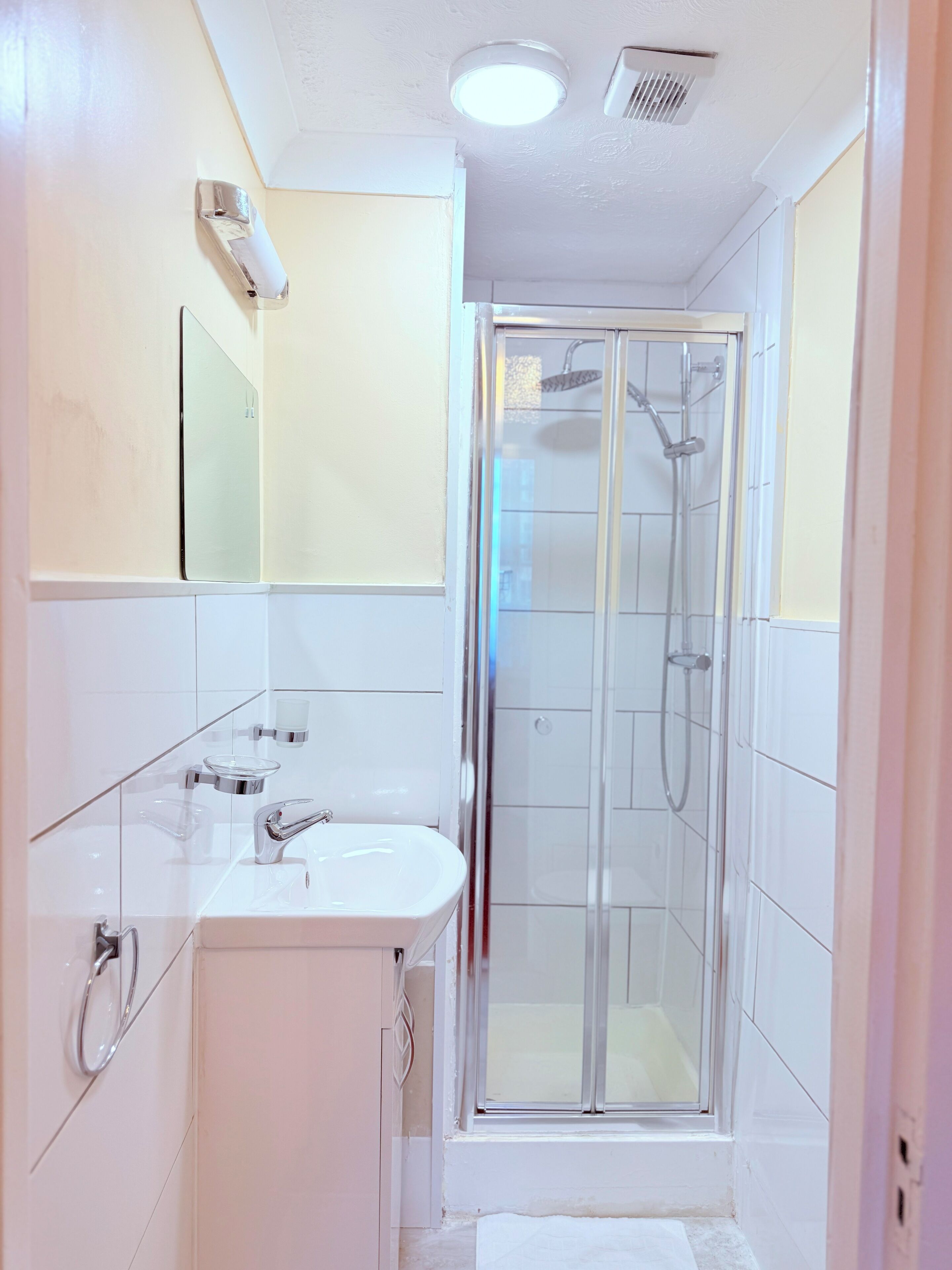 Photo - Albro House Hotel, London