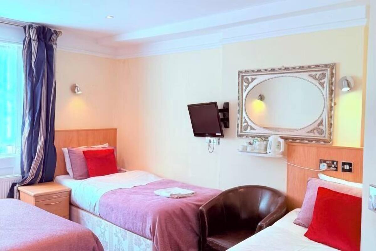 1 bedroom, in-room safe, soundproofing, WiFi (free)