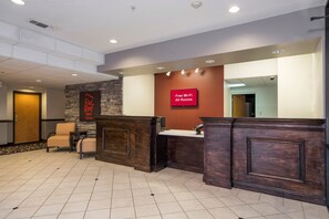 Lobby - Red Roof Inn & Suites Biloxi - Ocean Springs (Biloxi)