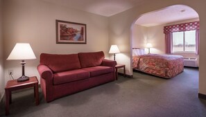 Executive Room, 1 King Bed with Sofa bed | Egyptian cotton sheets, premium bedding, pillowtop beds, desk