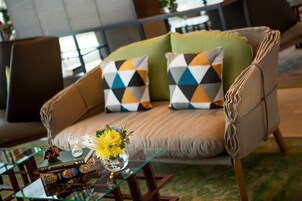 Sala de estar en el lobby