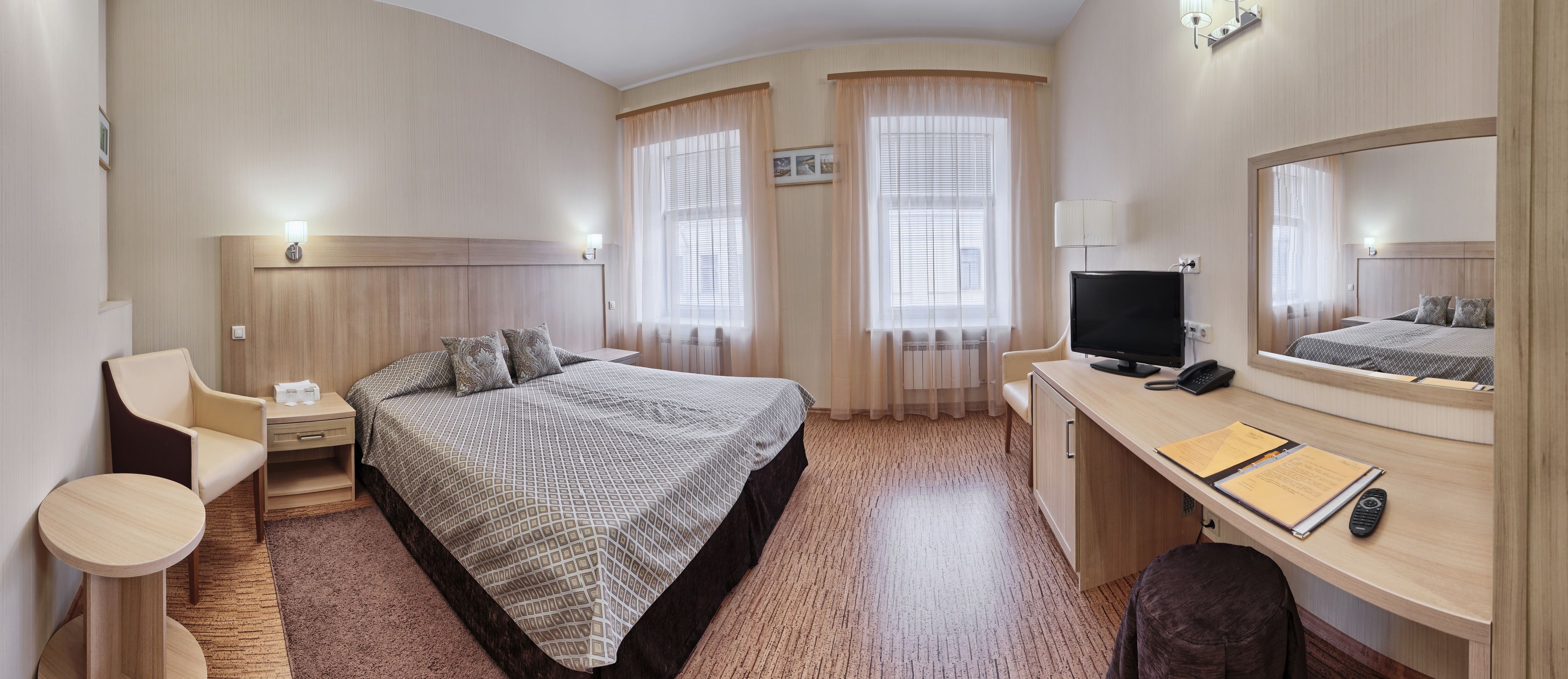 Superior Twin Room | Living room