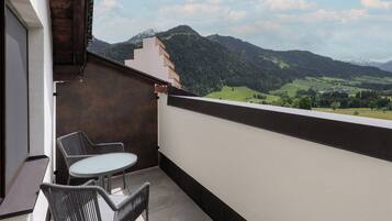 AlpenSchlössl family room, ca. 35 qm/ 2 bunk beds HP | View from room