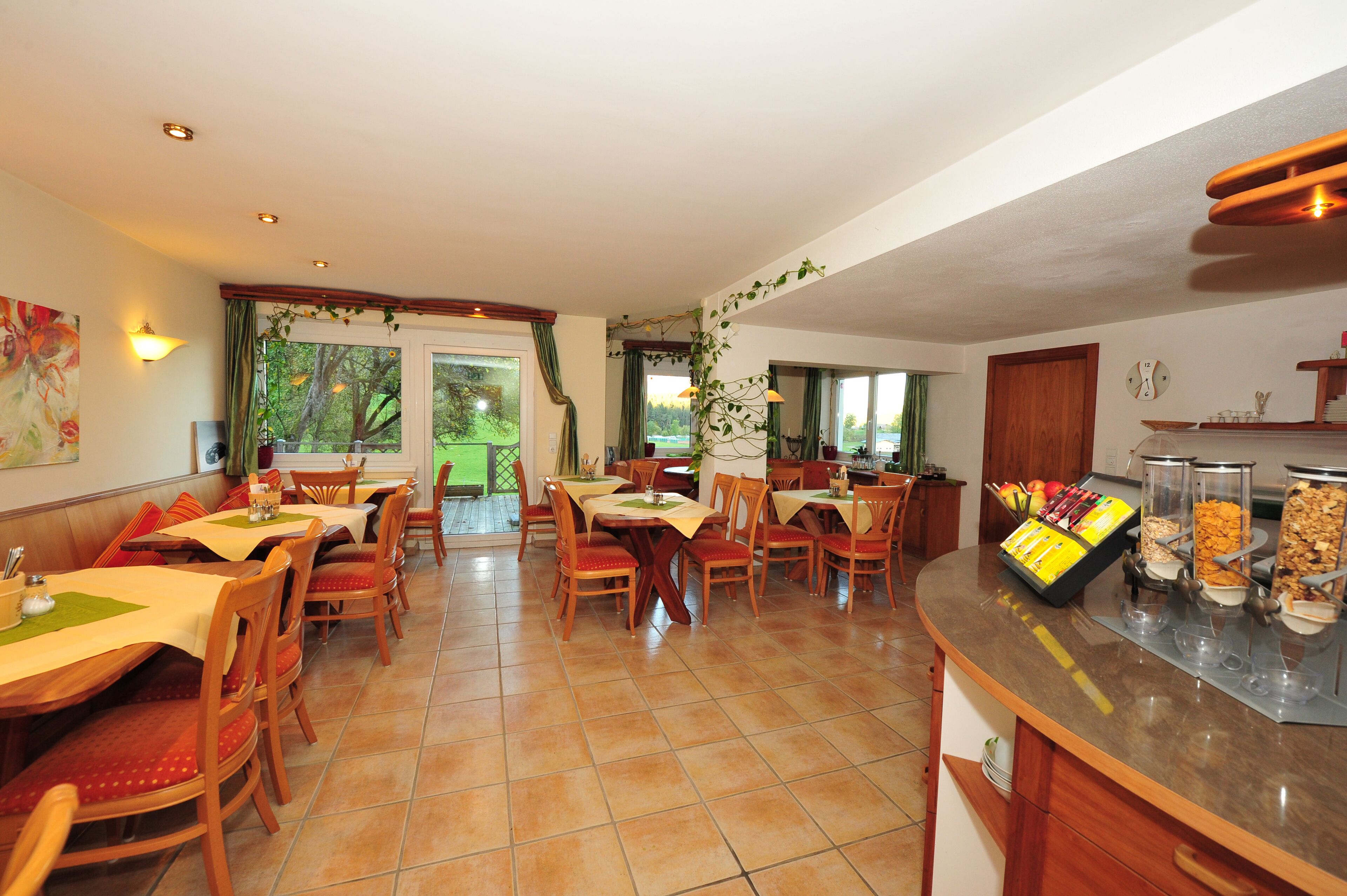 daily buffet breakfast (eur 13.00 per person)