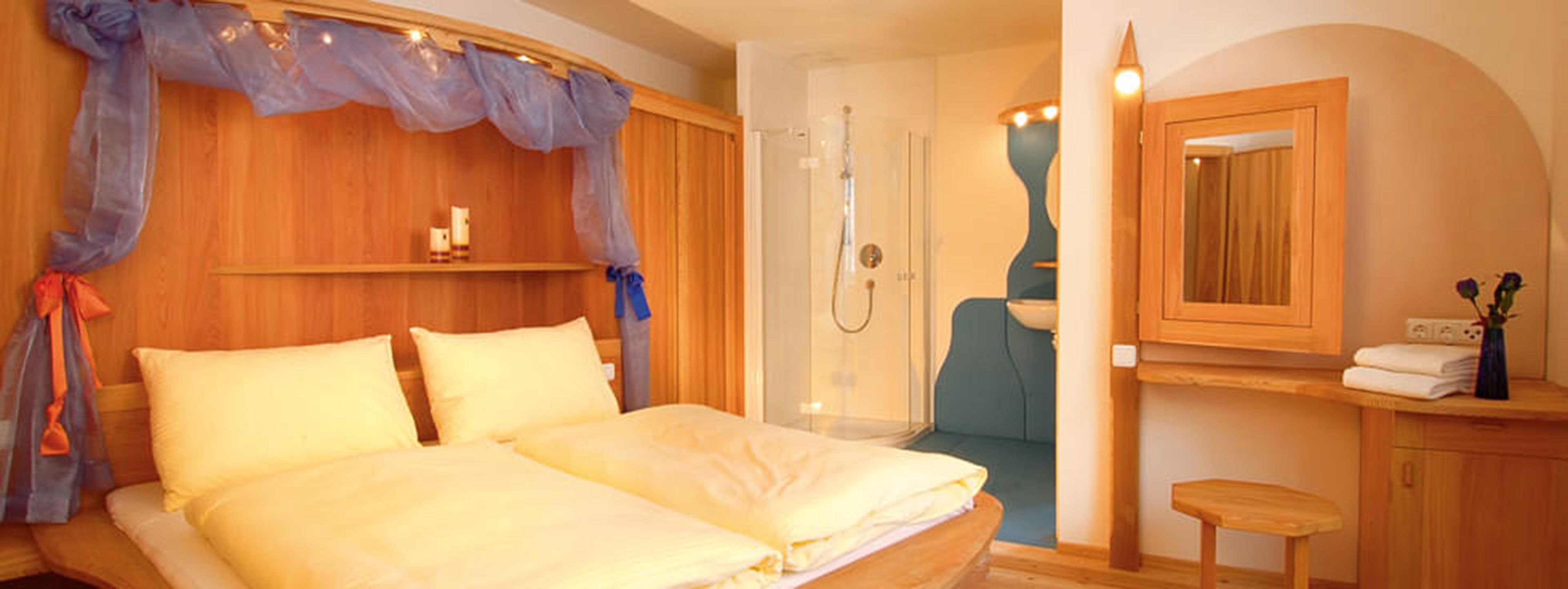 room (regenbogen) | hypo-allergenic bedding, in-room safe, individually decorated