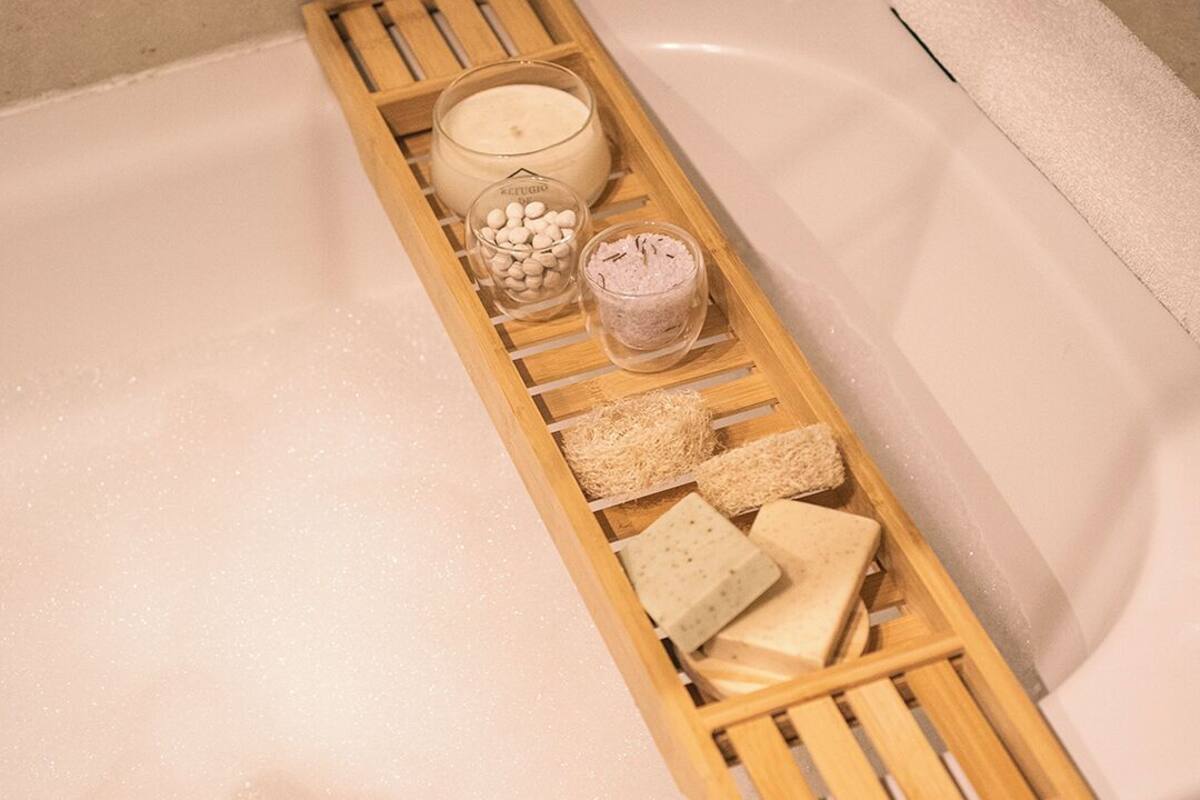 jetted bath, rainfall showerhead, free toiletries, hair dryer