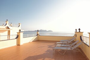 Rooftop terrace
