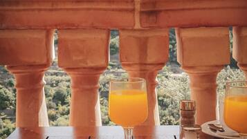 Tägliches inbegriffenes Frühstücksbuffet