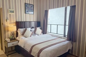 Alarm clocks - Oriental Silk Hotel (Guangzhou)