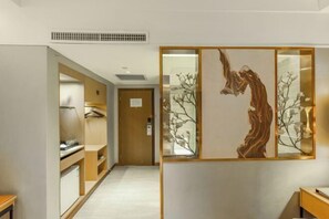 Alarm clocks - Oriental Silk Hotel (Guangzhou)