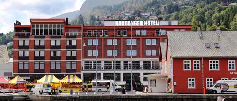 Fachada de la propiedad