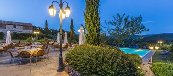 ปอจโจ เชนนินารีสอร์ท