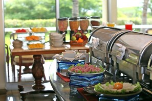 Free daily full breakfast - Comfort Inn Real La Union (La Union)