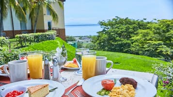 Tägliches inbegriffenes großes Frühstück