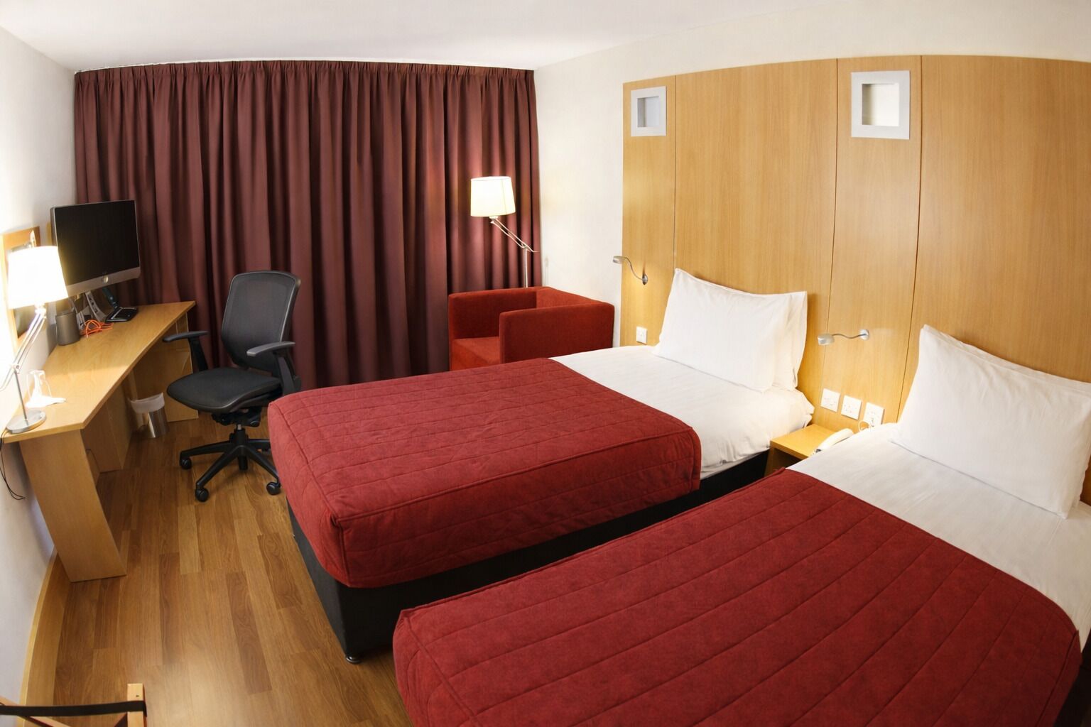 Premium bedding, in-room safe, desk, blackout curtains