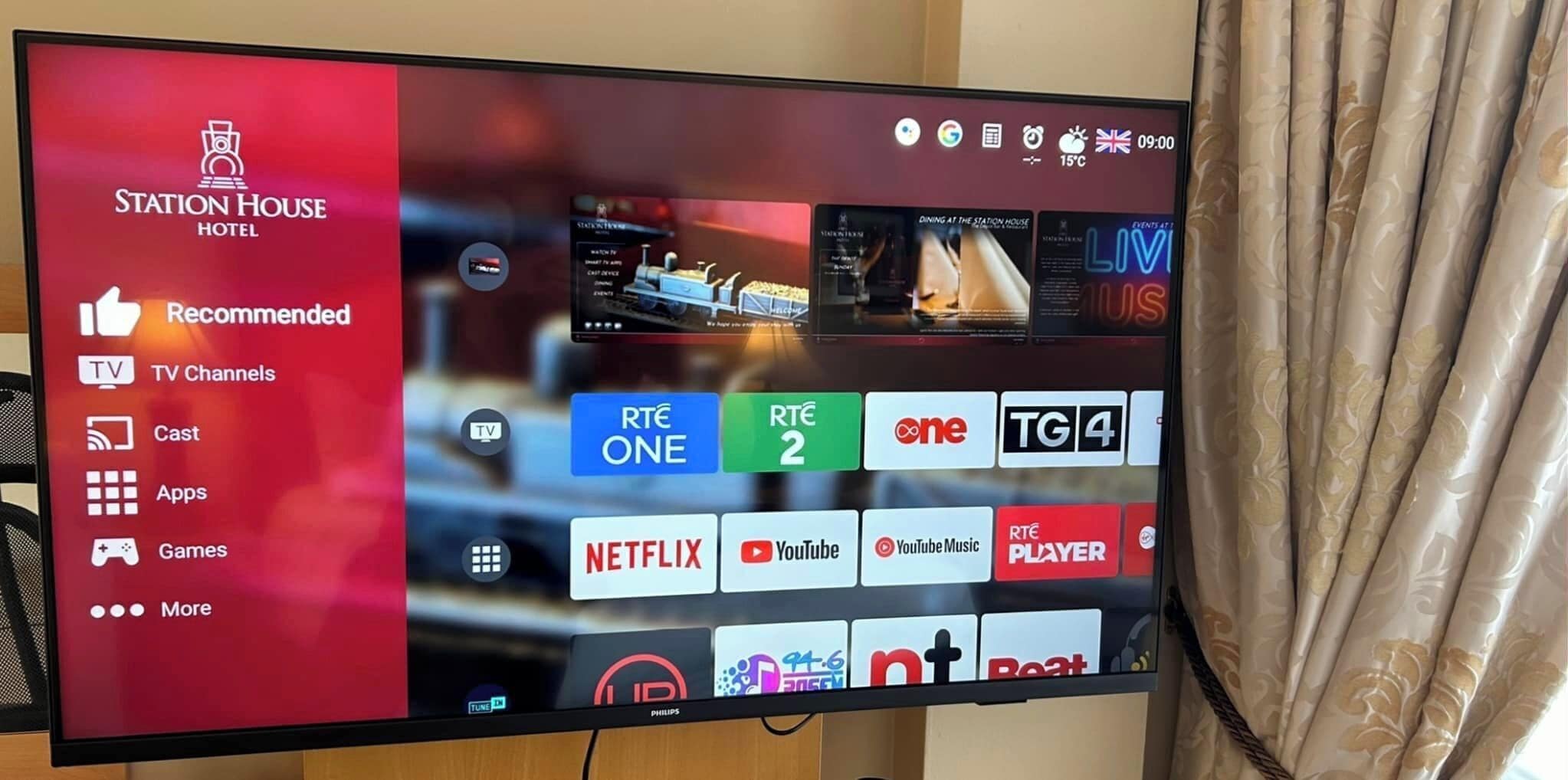 高級寢具、客房內保險箱、書桌、遮光布/窗簾