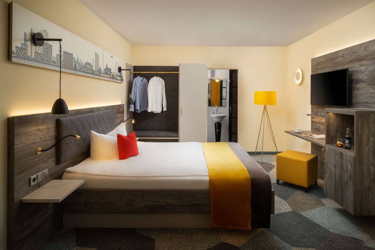Comfort enkelrum | Minibar, skrivbord, arbetsyta för laptop och ljudisolering