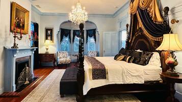 Premium bedding, blackout drapes, free WiFi, bed sheets