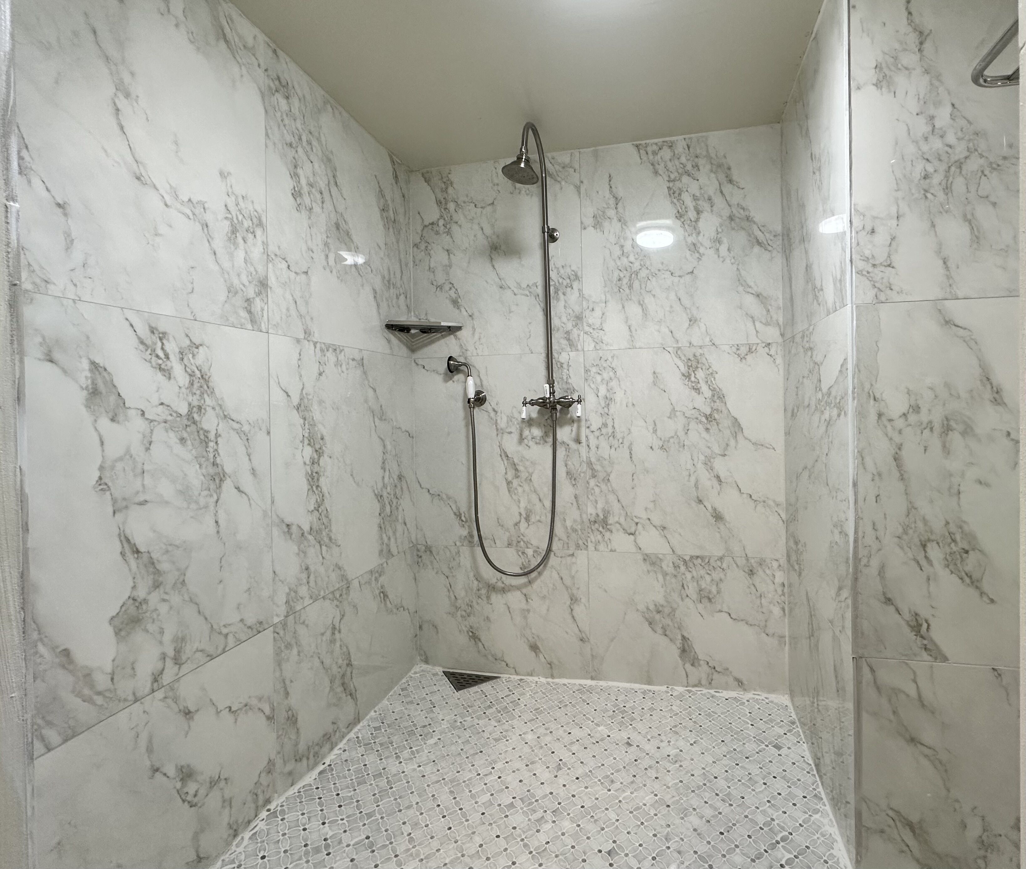 Foto - Amethyst Garden