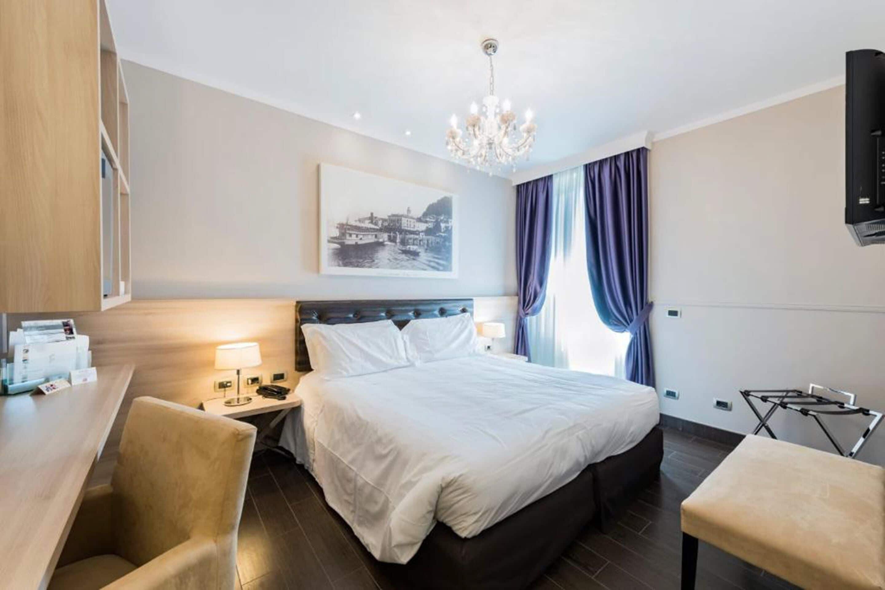 superior double room | down duvets, minibar, in-room safe, desk