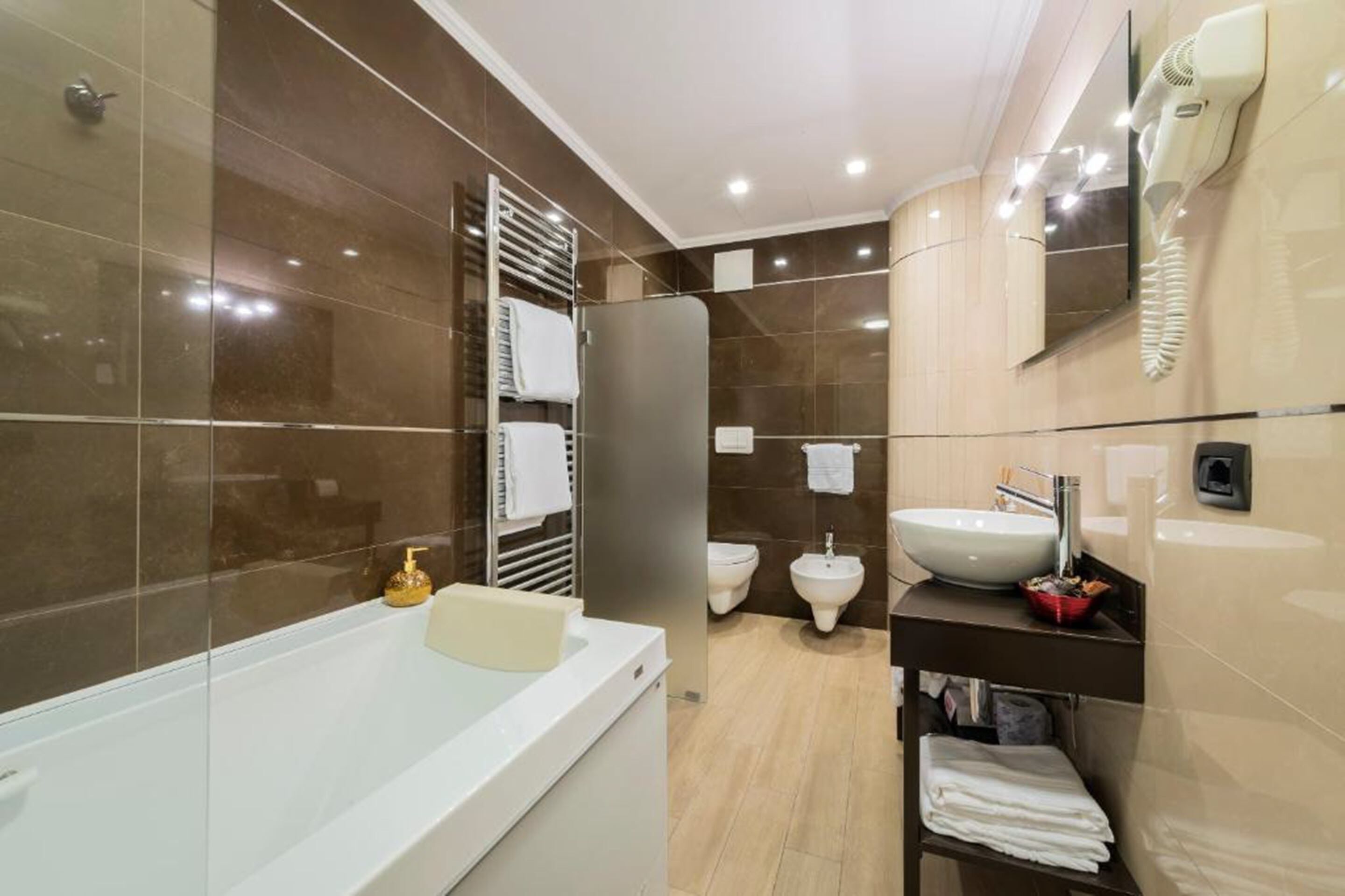 suite | bathroom | free toiletries, hair dryer, slippers, towels
