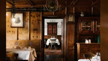 Abendessen, regionale KĂŒche