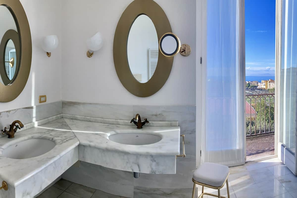 free toiletries, hair dryer, bidet, towels