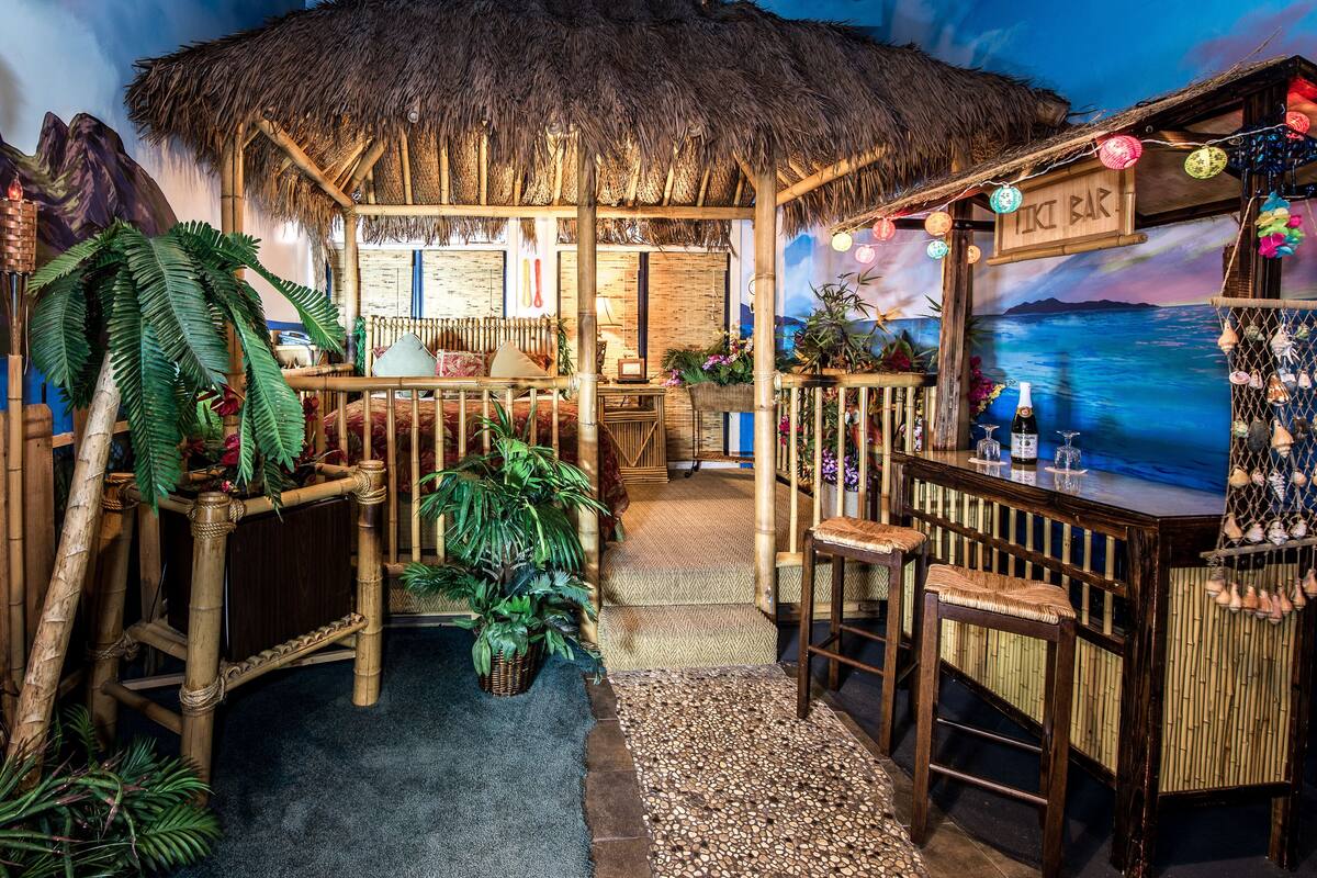 Rom (Hawaiian Hideaway) | Sengetøy av topp kvalitet, strykejern/-brett og wi-fi (inkludert)