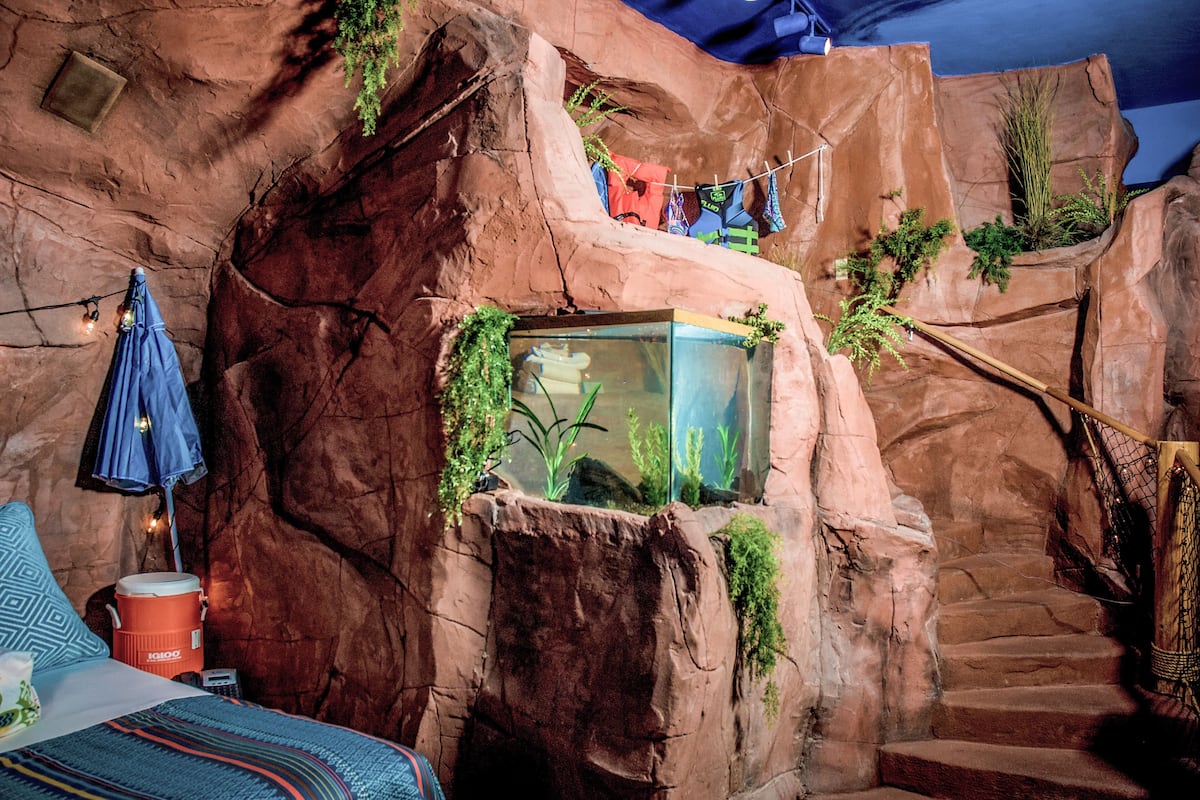 Room (Lake Powell) | Premium bedding, individually decorated, individually furnished