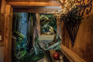 Chambre (Enchanted Forest) | Literie de qualité supérieure, décoration personnalisée