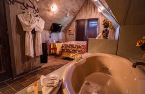 Gác (Hayloft) | Bộ đồ giường cao cấp, trang trí khác biệt 