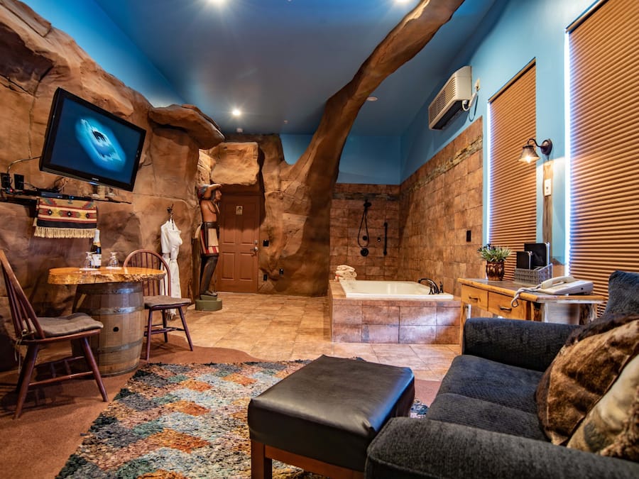 Room (Red Rock Canyon) | Premium bedding, individually decorated, individually furnished