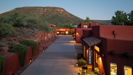 Las Posadas of Sedona - Image 1