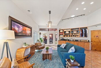 Hotel entrance and lobby at Las Posadas of Sedona