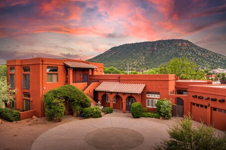 Las Posadas of Sedona - Image 32