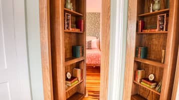 The Fox Den in the Mainhouse | 1 bedroom, premium bedding, individually decorated