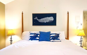 Estudi en suite Deluxe | 1 dormitori, roba de llit d'alta qualitat i decoració individual 