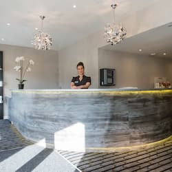Couples treatment room(s), sauna, steam room, body treatments