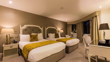 Standard Room, 2 Double Beds, Non Smoking | Desk, iron/ironing board, rollaway beds, free WiFi