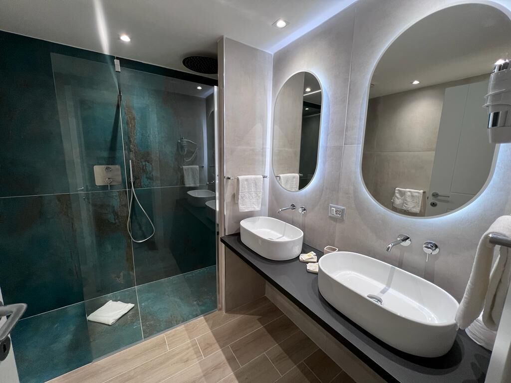 Photo - Pegasus Hotel