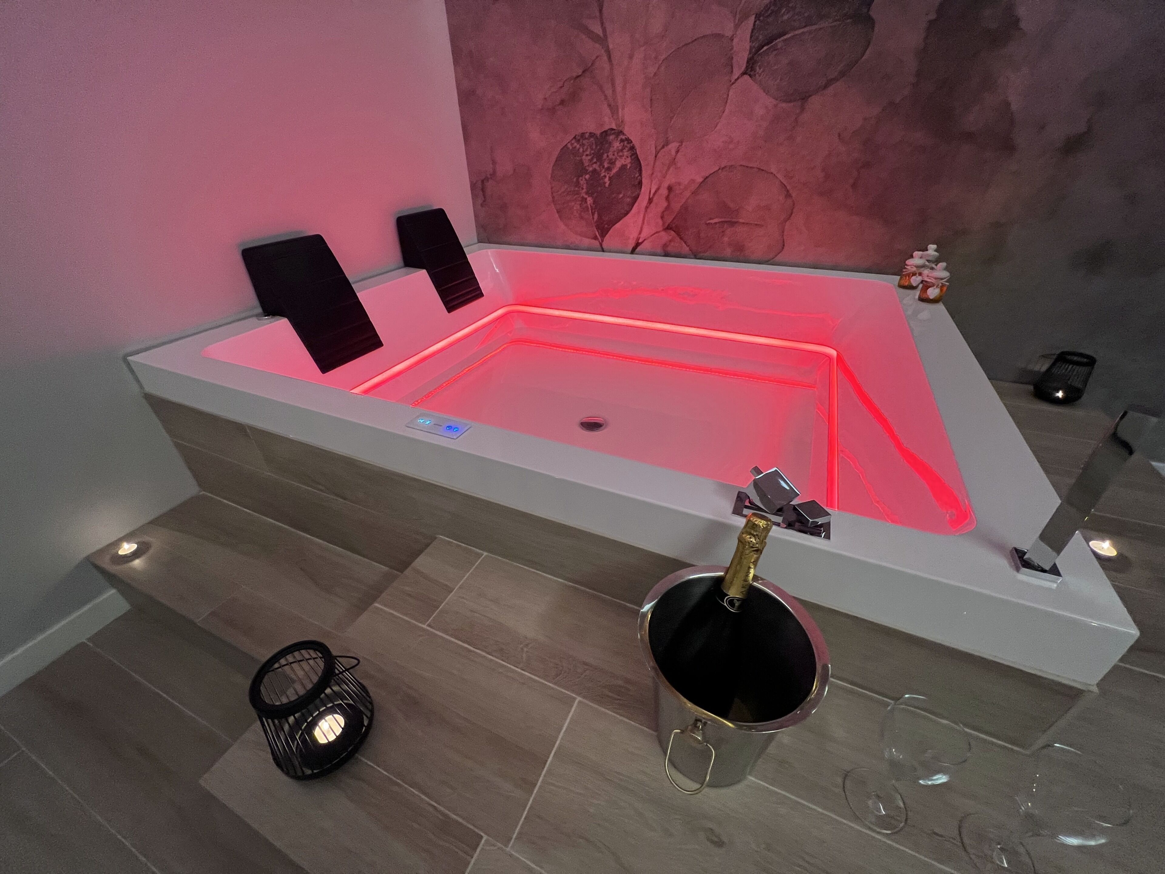 Photo - Pegasus Hotel