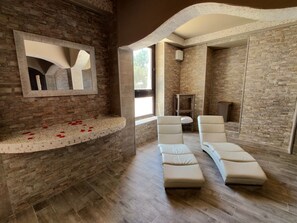 Couples treatment room(s), Turkish bath/hammam, body treatments - Hotel Toscana Verde (Pergine Valdarno)