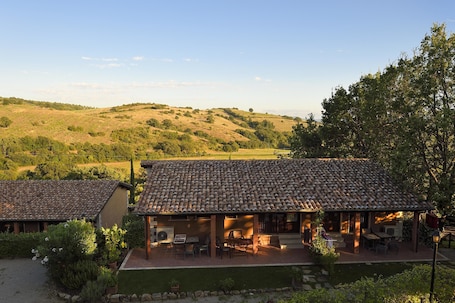 Exterior. Borgo Magliano Resort