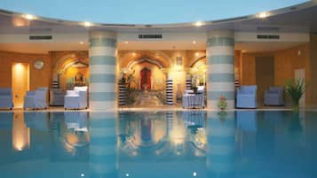 Bain à remous intérieur