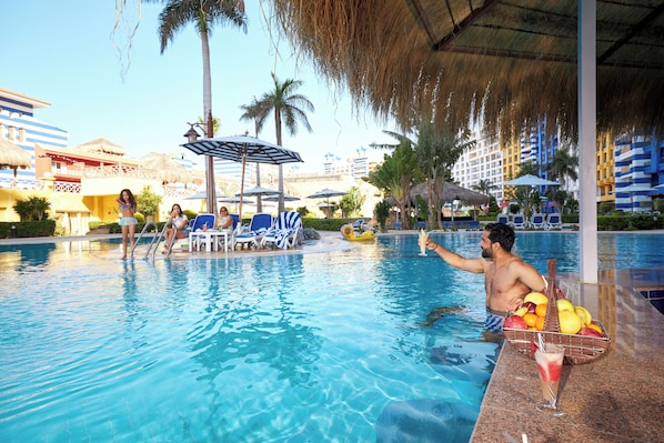 9 outdoor pools, open 9:00 AM to 5:00 PM, pool umbrellas, sun loungers