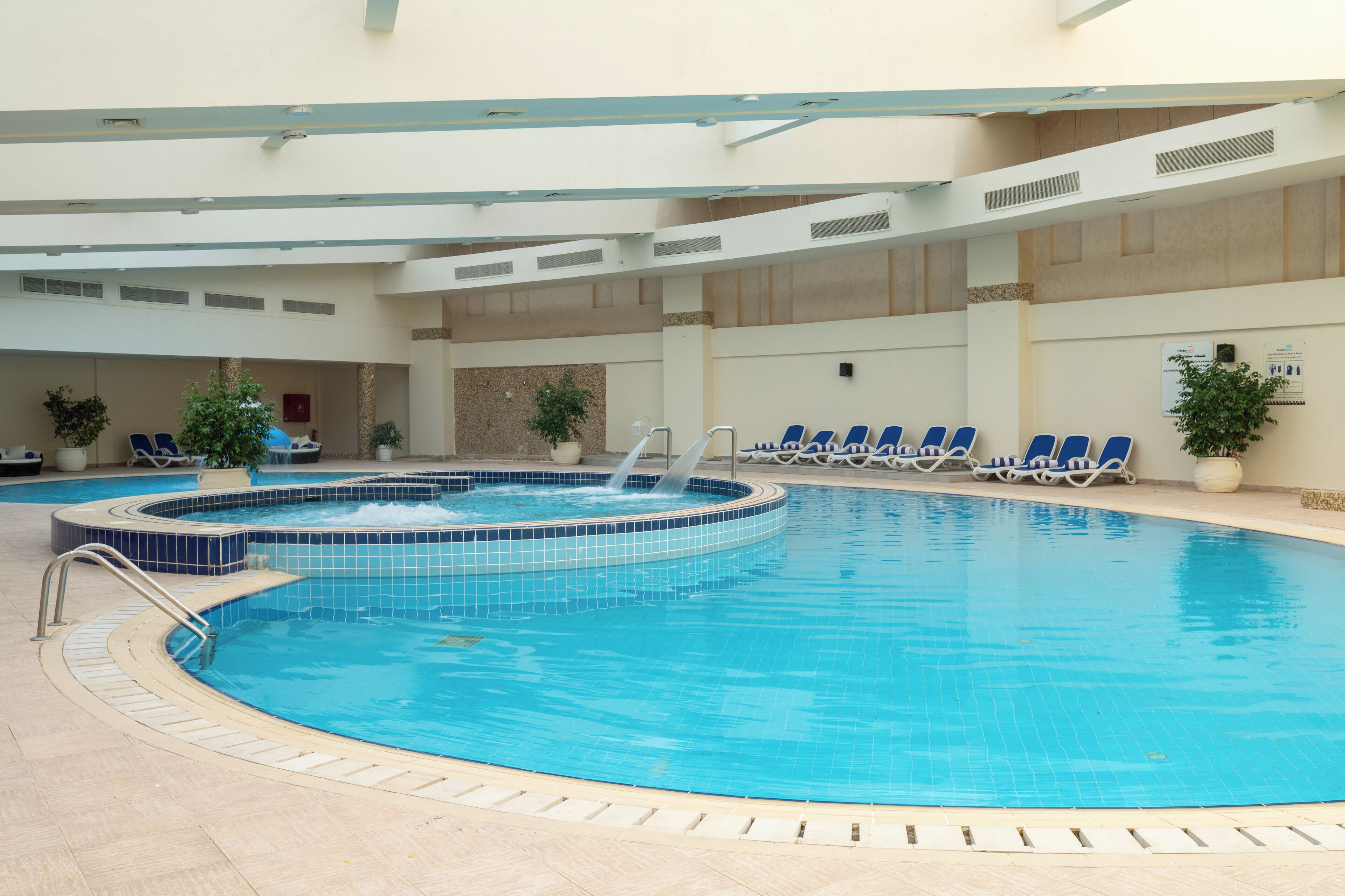 Eigener Pool