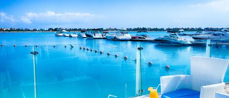 3 Restaurants, Frühstück, Mittagessen, Abendessen, italienische Küche