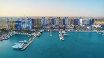 Vue sur la ville depuis lâhĂ©bergement