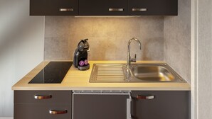 Suite Standar | Dapur pribadi | Lemari es