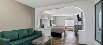 比洛克斯海洋泉凱藝套房酒店  